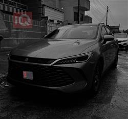 بی وای دی Qin Plus